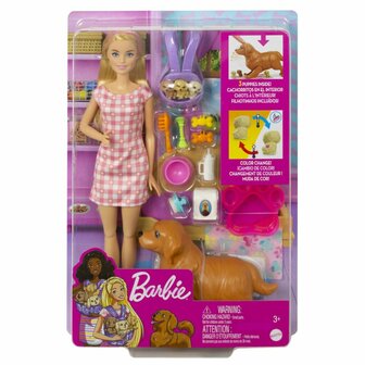 Barbie pop met hondenpuppies