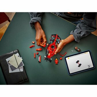 Lego Speed Champions 77242 Ferrari SF-24 F1 Racewagen