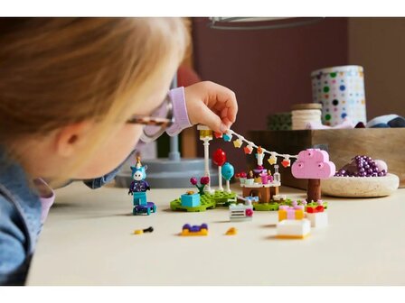 Lego Animal Crossing 77046 Julian&#039;s Birthday Party