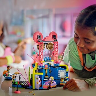 Lego 42616 Friends Heartlake City Muzikale Talentenjacht