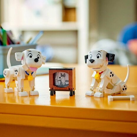 Lego Disney 43271 Classic Lucky en Penny Uit 101 Dalmatiërs